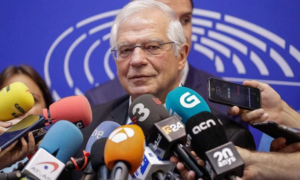 Μπορέλ κατά Ρωσίας: Να σεβαστεί τις δημοκρατικές επιλογές της Λευκορωσίας